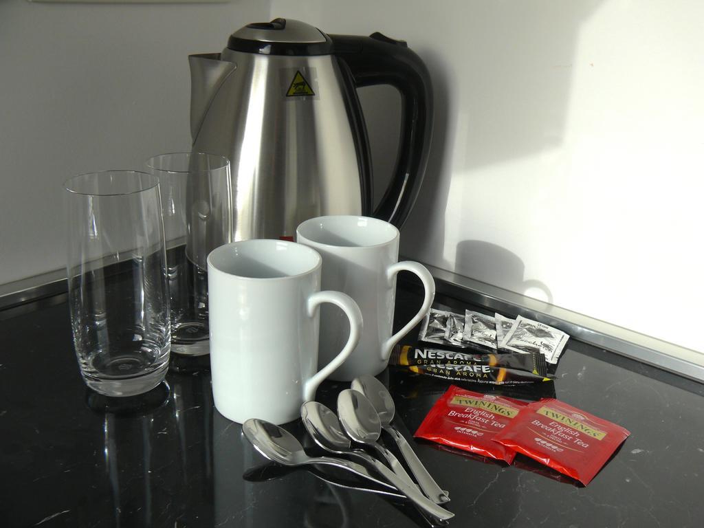 Aiello Suites Milano Rum bild